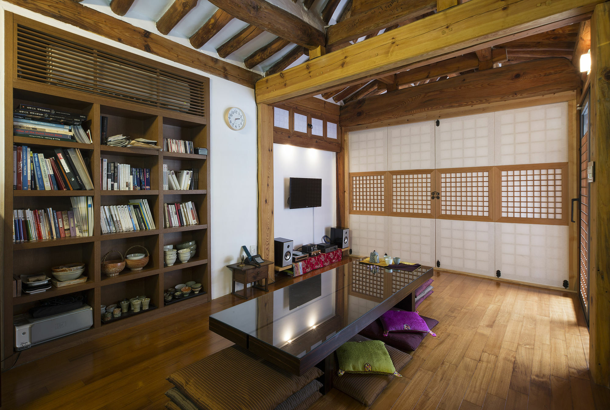 Xiwoo Hanok Guest house 2*